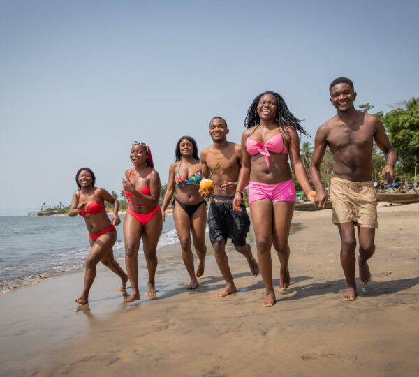 couple friends enjoying a honeymoon